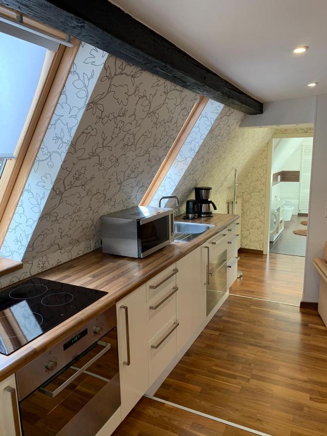 Ferienwohnung Janus Altstadt-Hameln Haus 1 inklusive Parkplatz mit und ohne Balkon Hamelin Exterior foto